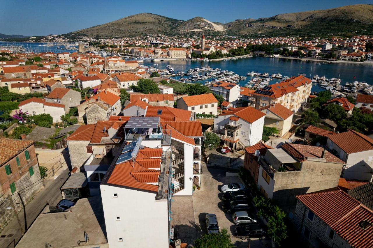 & Zaja Trogir