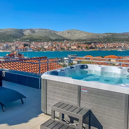 Apartments & Rooms Zaja Trogir Exterior photo