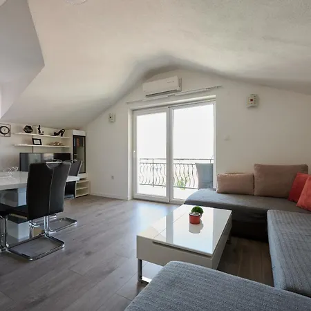 Apartments & Rooms Zaja Trogir Room photo