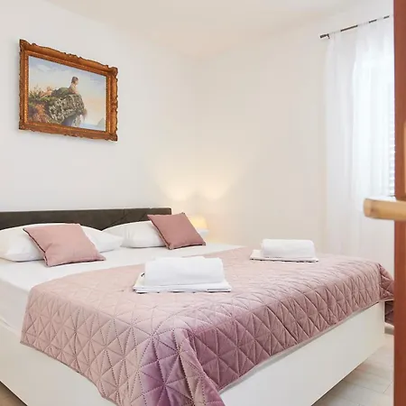 Apartments & Rooms Zaja Trogir Room photo