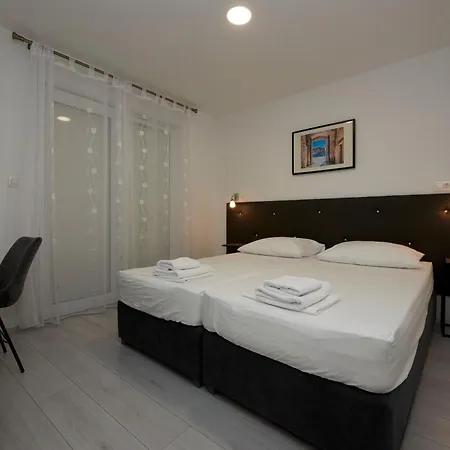 Apartments & Rooms Zaja Trogir Room photo