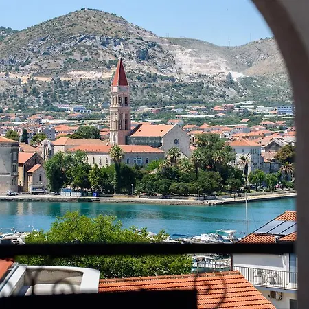 Apartments & Rooms Zaja Trogir Exterior photo